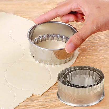 3-Piece Stainless Steel Biscuit & Cookie Cutter Set