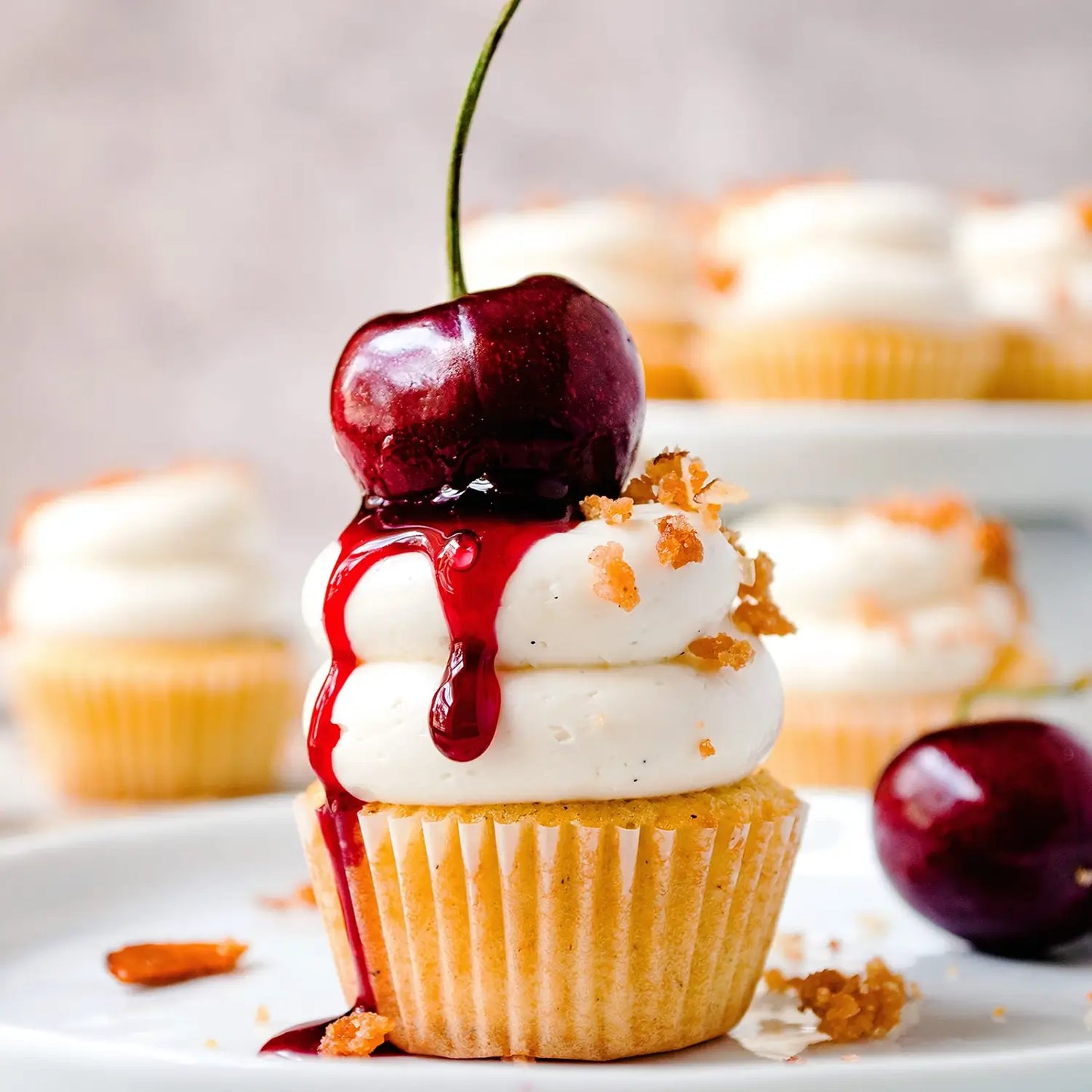 100-Pack Standard Cupcake Liners, Nonstick Baking Cups